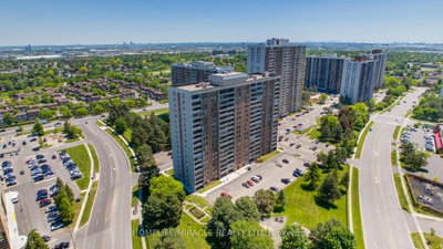 Unit 907 — 15 Kensington Road — photo 4