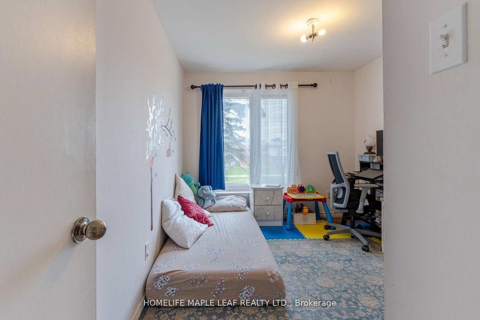 148 N Hansen Road • Brampton, ON photo 21