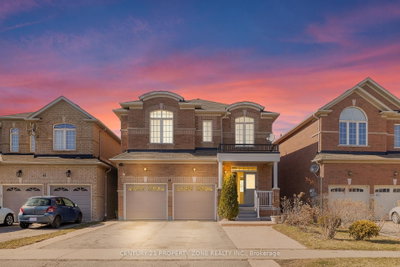 6-bed Detached House · 43 Alice Springs Cres
