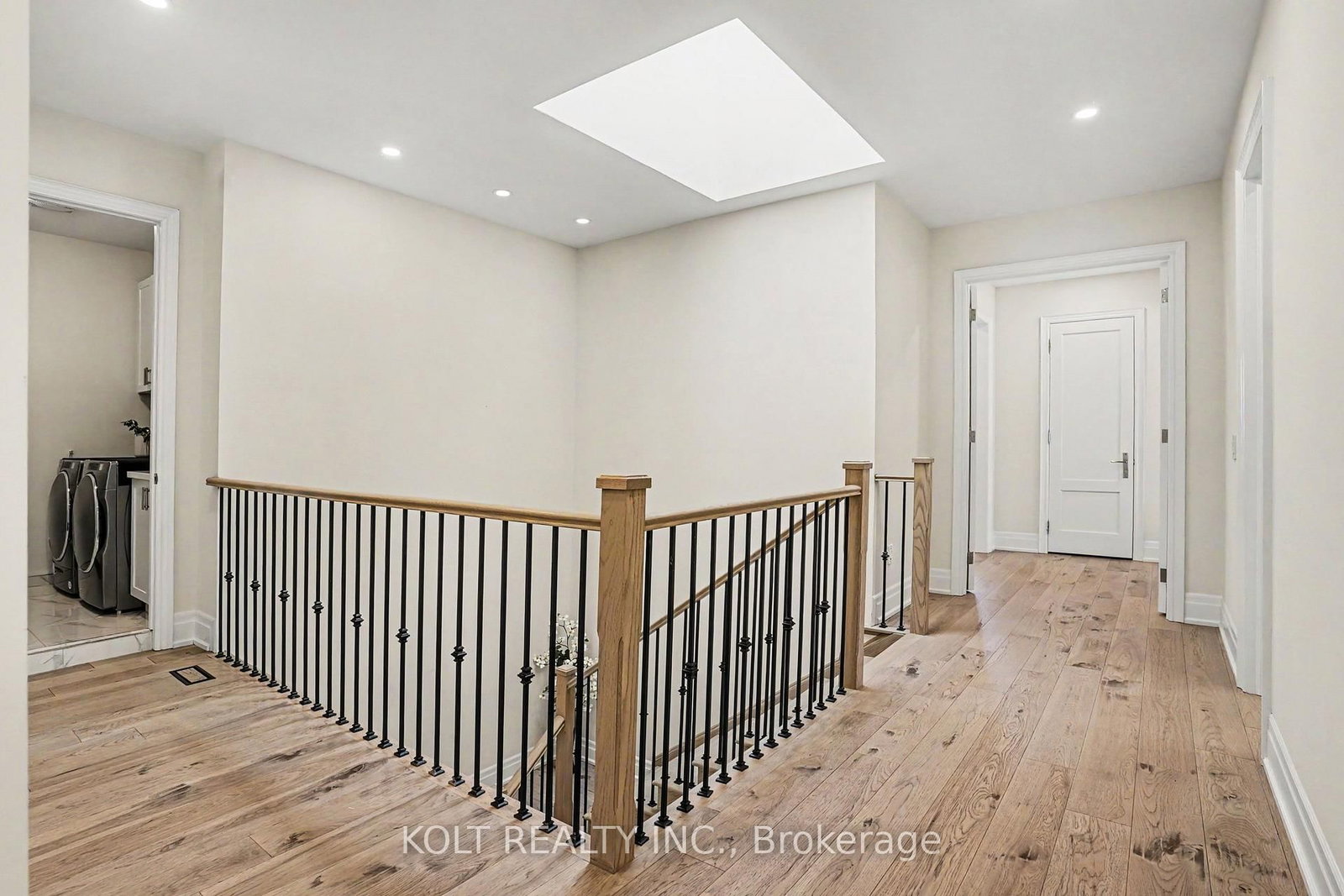 2293 Charles Cornwall Avenue • Oakville, ON photo 20