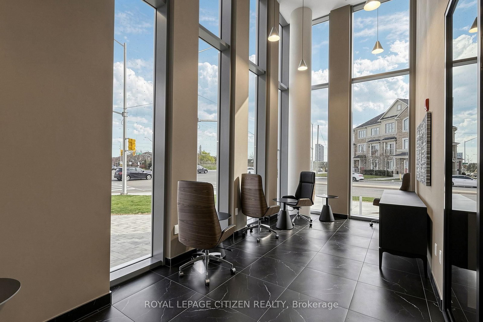 1005 Dundas Street E • #347 • Oakville, ON photo 8