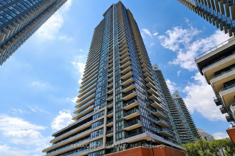 3001 - 2212 Lake Shore Boulevard W