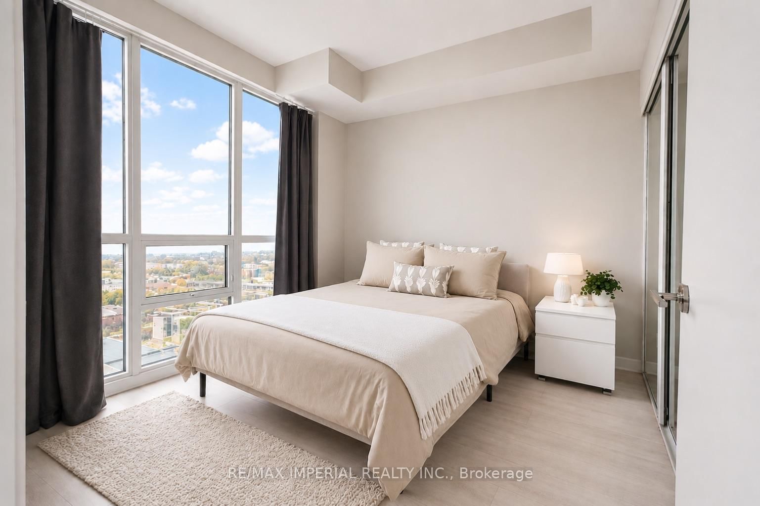 2212 Lake Shore Boulevard W • #3001 • Toronto, ON photo 10