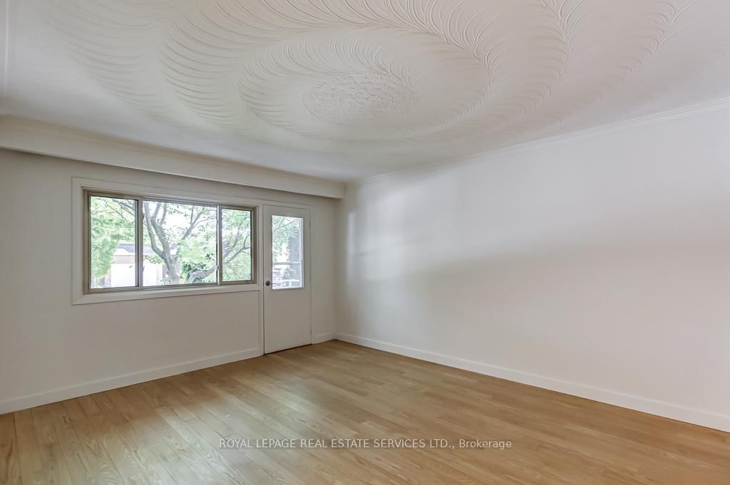 38 Jellicoe Avenue, Toronto, ON, photo 4