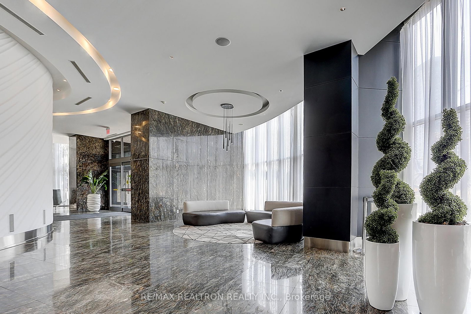 60 Absolute Avenue • #706 • Mississauga, ON photo 3
