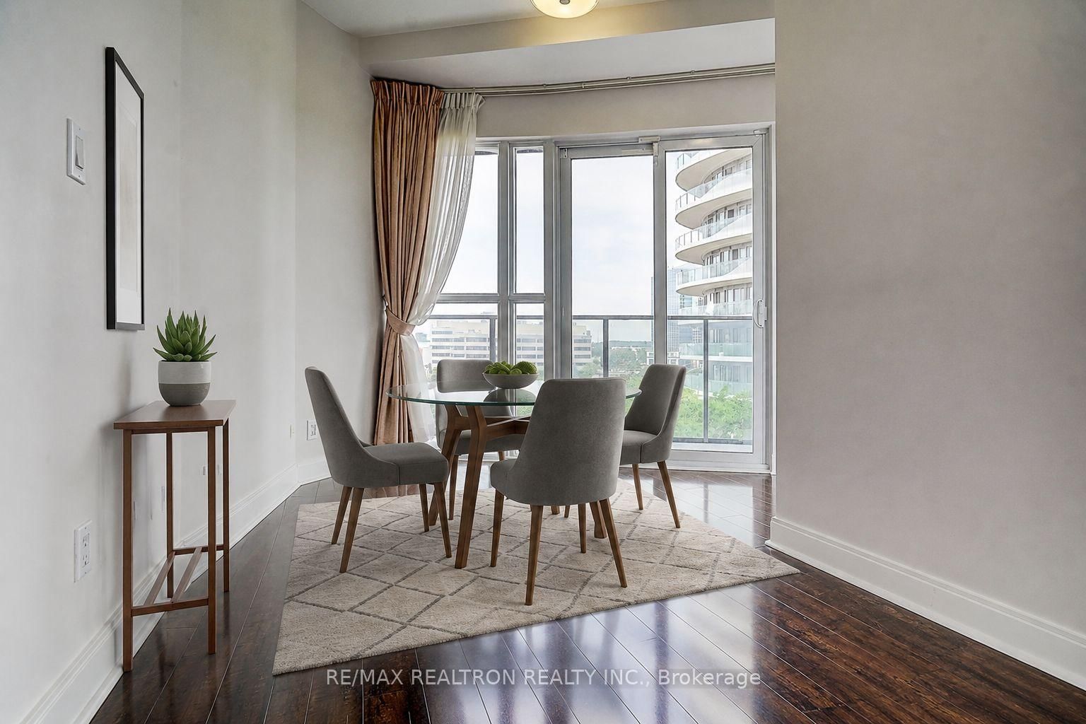 60 Absolute Avenue • #706 • Mississauga, ON photo 9