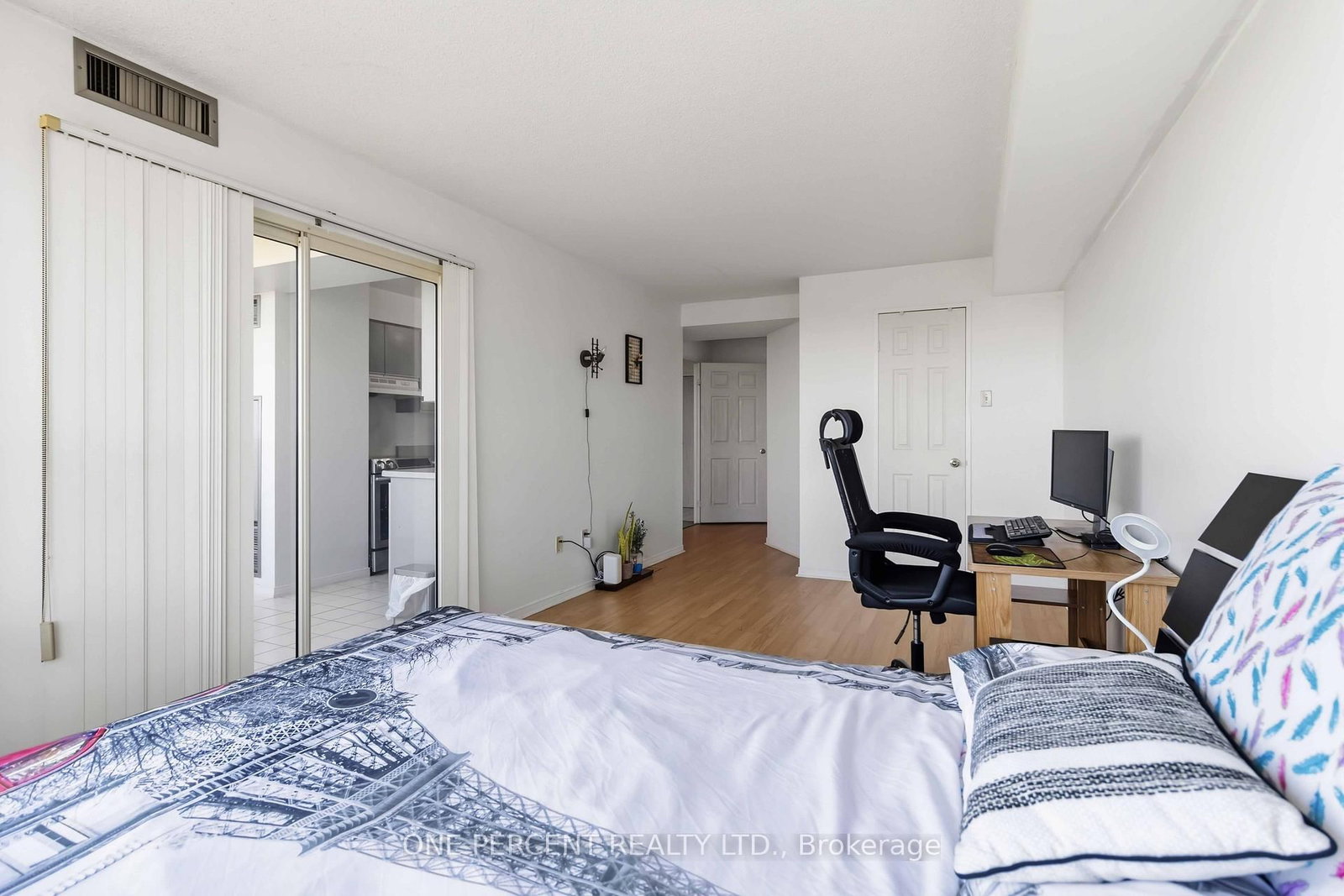 400 Webb Drive • #1002 • Mississauga, ON photo 19