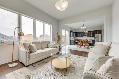 1079 John Laird Oakville,ON L6H 3R5 — Photo 13