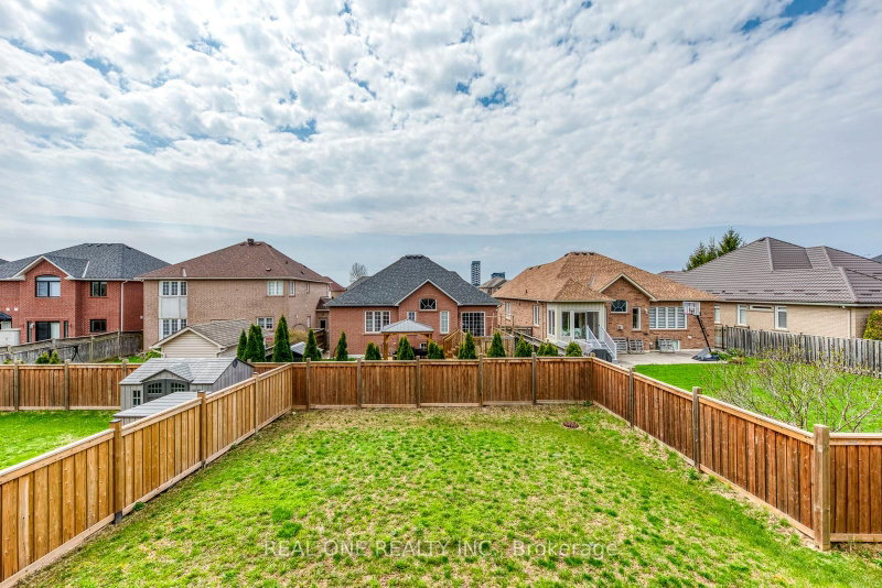 1079 John Laird Oakville,ON L6H 3R5 — Photo 16