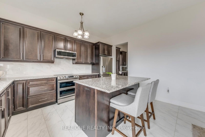 1079 John Laird Oakville,ON L6H 3R5 — Photo 19