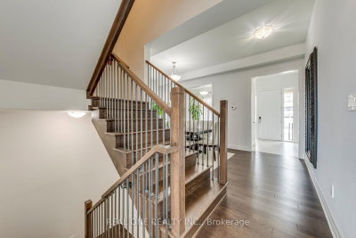 1079 John Laird Oakville,ON L6H 3R5 — Photo 26