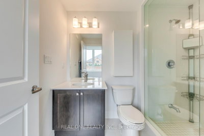 1079 John Laird Oakville,ON L6H 3R5 — Photo 47