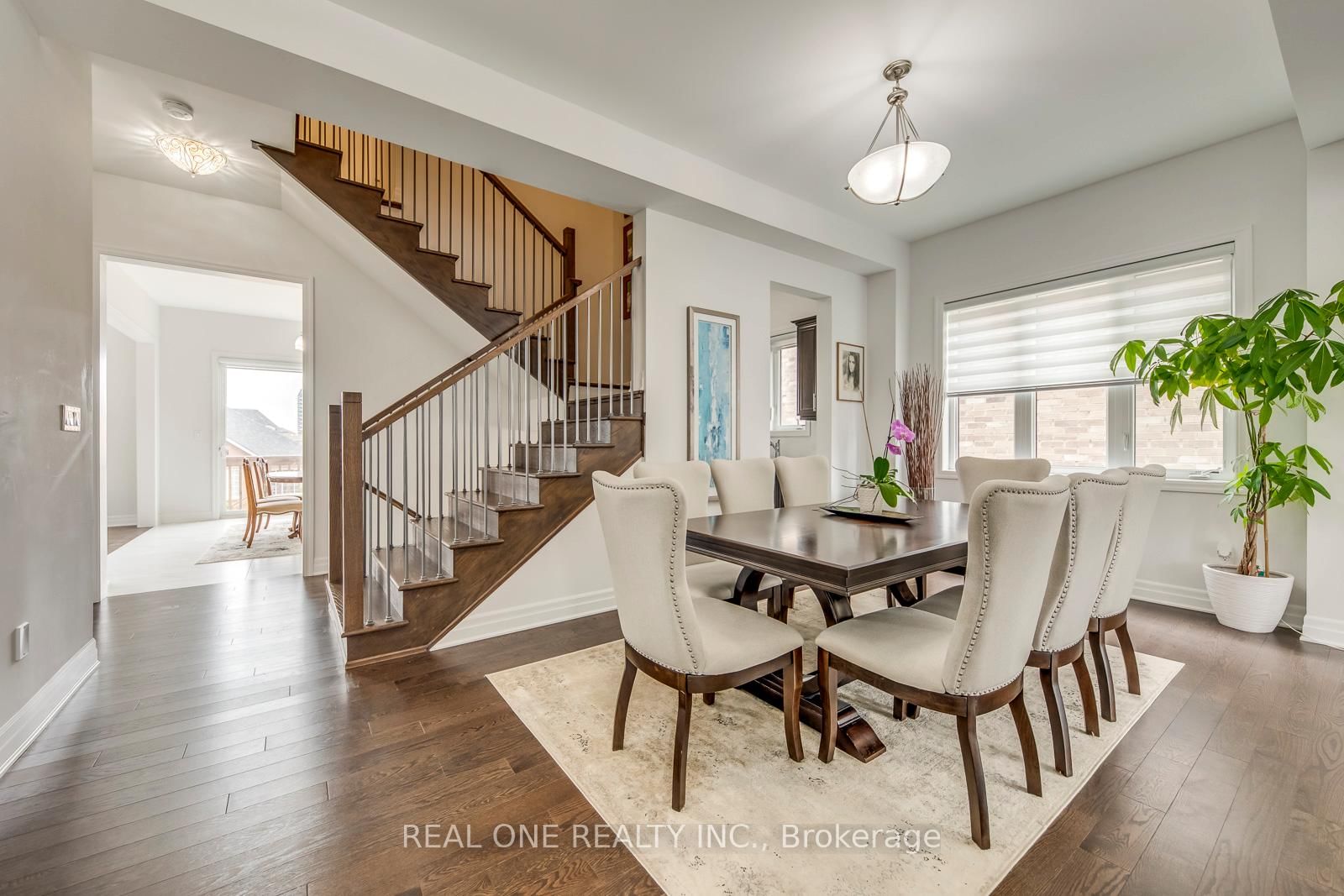 1079 John Laird Oakville,ON L6H 3R5 — Photo 8