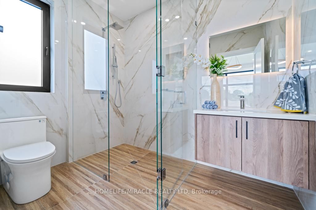 282 Maurice Drive • Oakville, ON photo 36