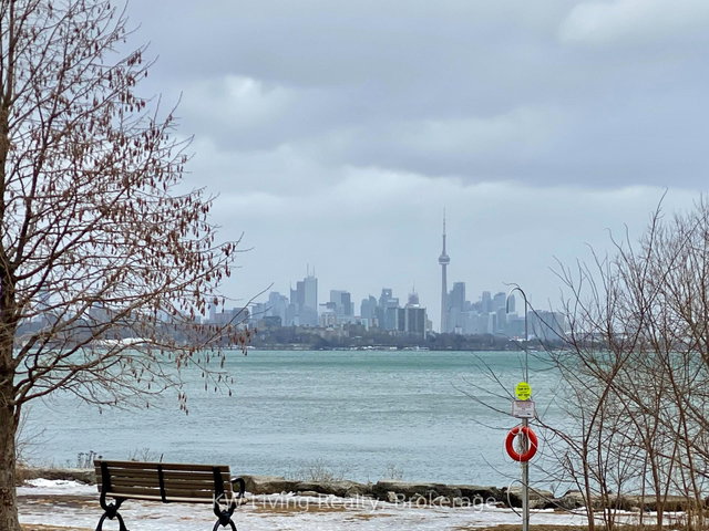 1705 - 38 Annie Craig Drive