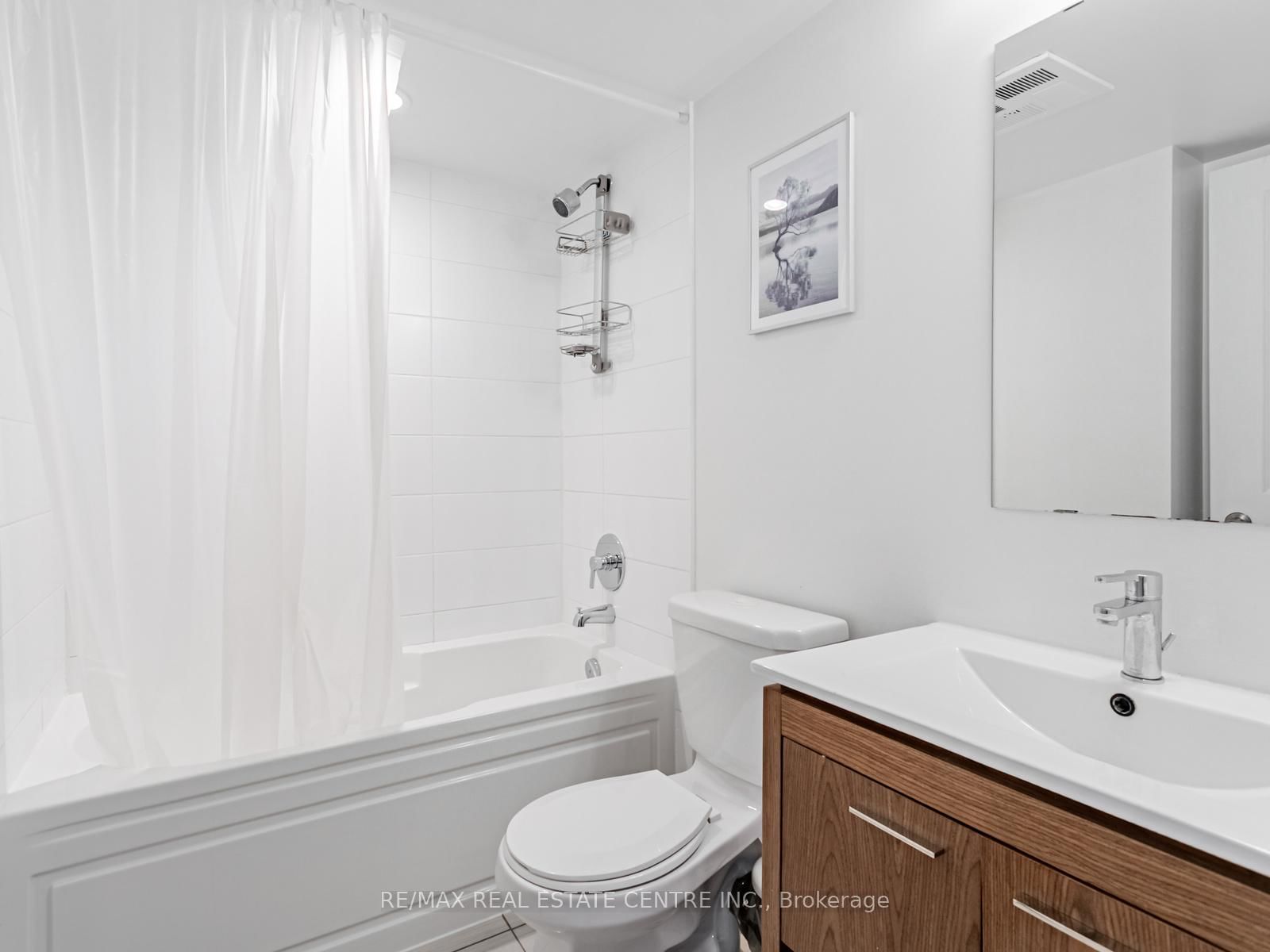 80 Esther Lorrie Drive • #720 • Toronto, ON photo 22