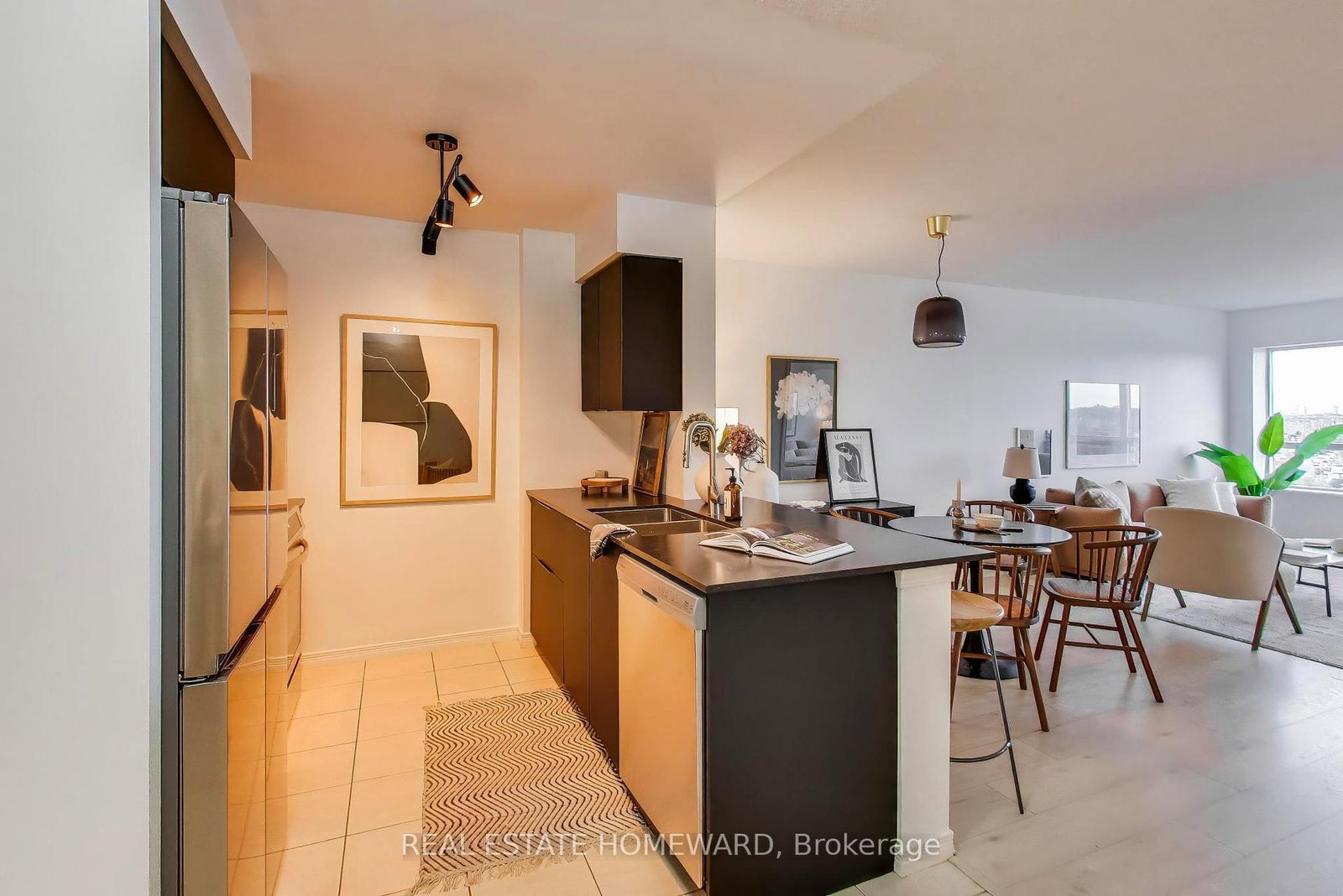 60 Heintzman Street • #1315 • Toronto, ON photo 8