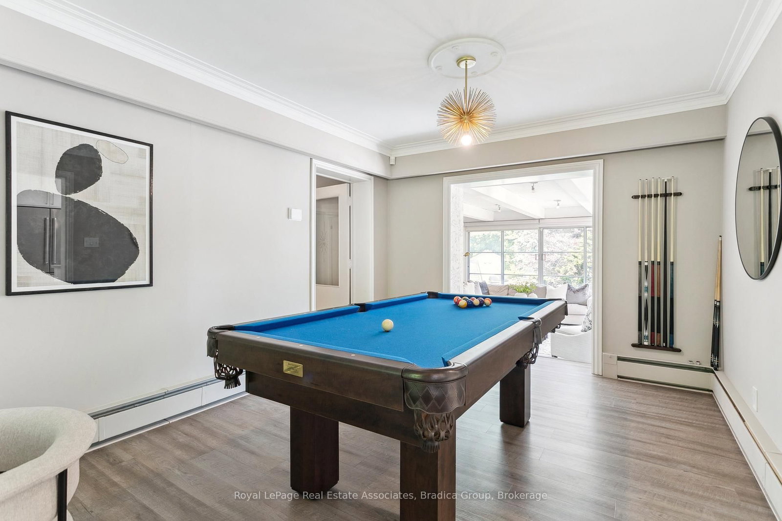 19 Lorraine Gardens • Toronto, ON photo 16