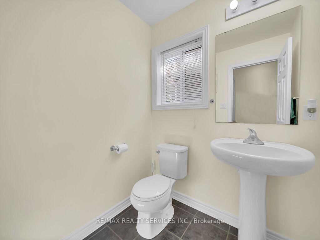 9 Fitzgerald Street • Orangeville, ON photo 15