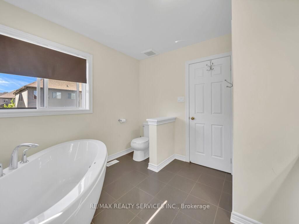 9 Fitzgerald Street • Orangeville, ON photo 20