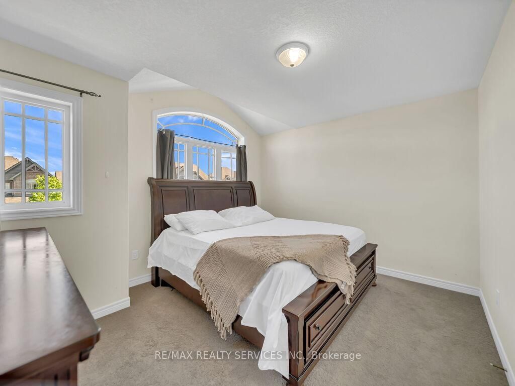 9 Fitzgerald Street • Orangeville, ON photo 24