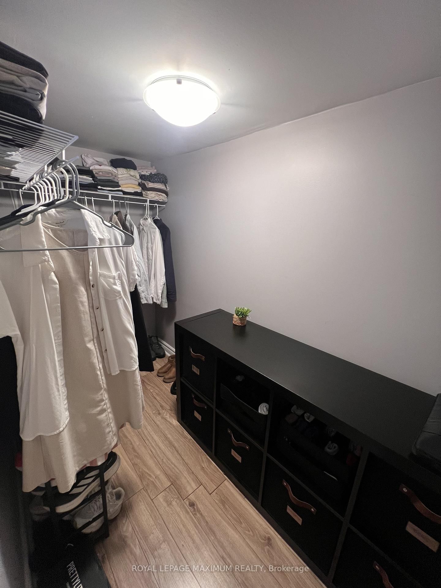 Bsmt #2-16 Langholm Drive, Toronto, ON, photo 5