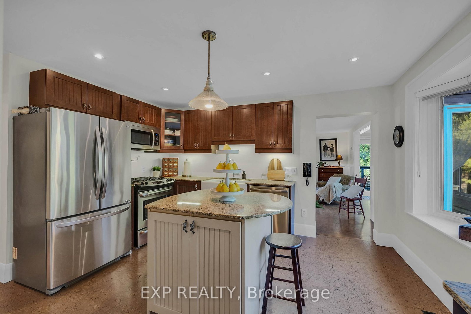 19817 Main Street • Caledon, ON photo 13