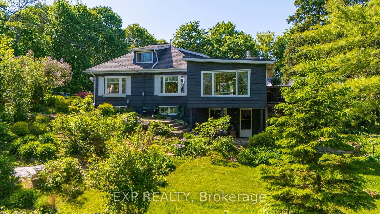 19817 Main Street • Caledon, ON photo 6