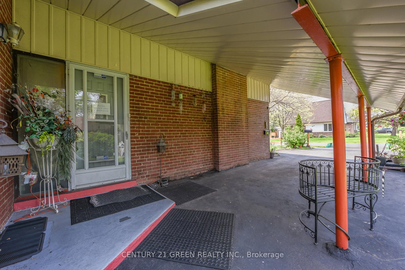 19 Eriksdale Road • Toronto, ON photo 12