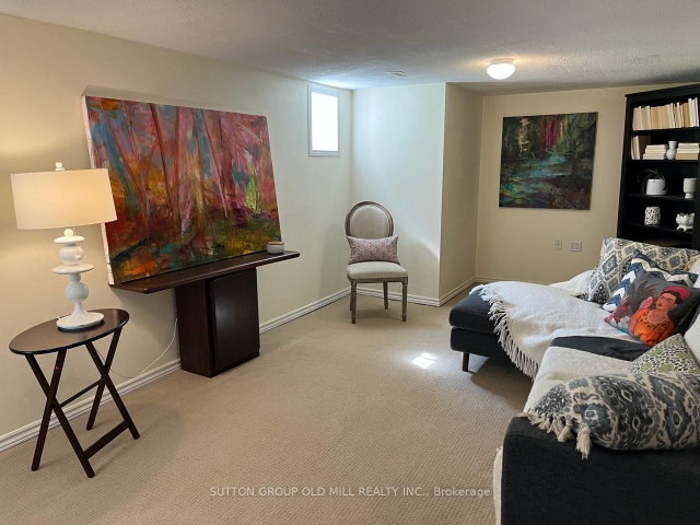 1049 Royal York Road