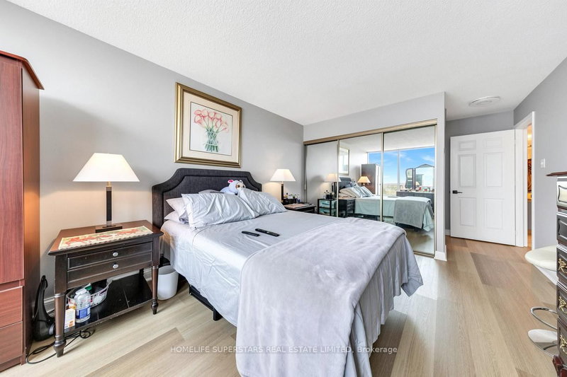 24 Hanover Brampton,ON L6S 5K8 — Photo 10