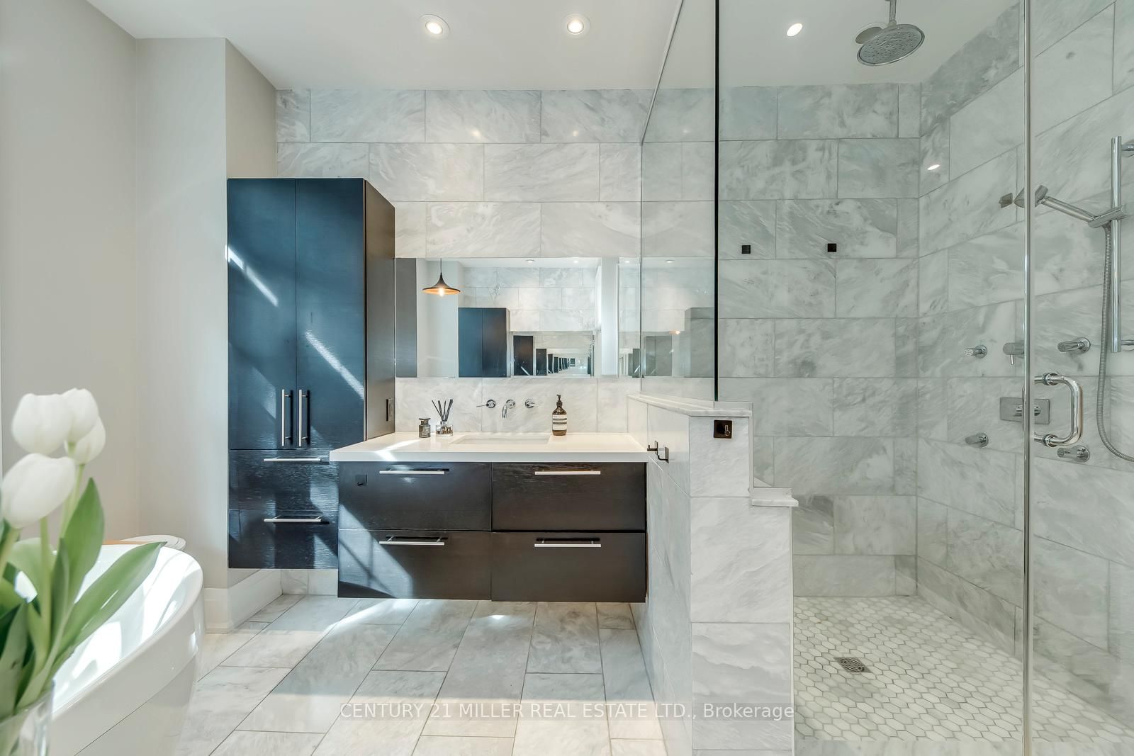 75 Charles Street • Halton Hills, ON photo 23