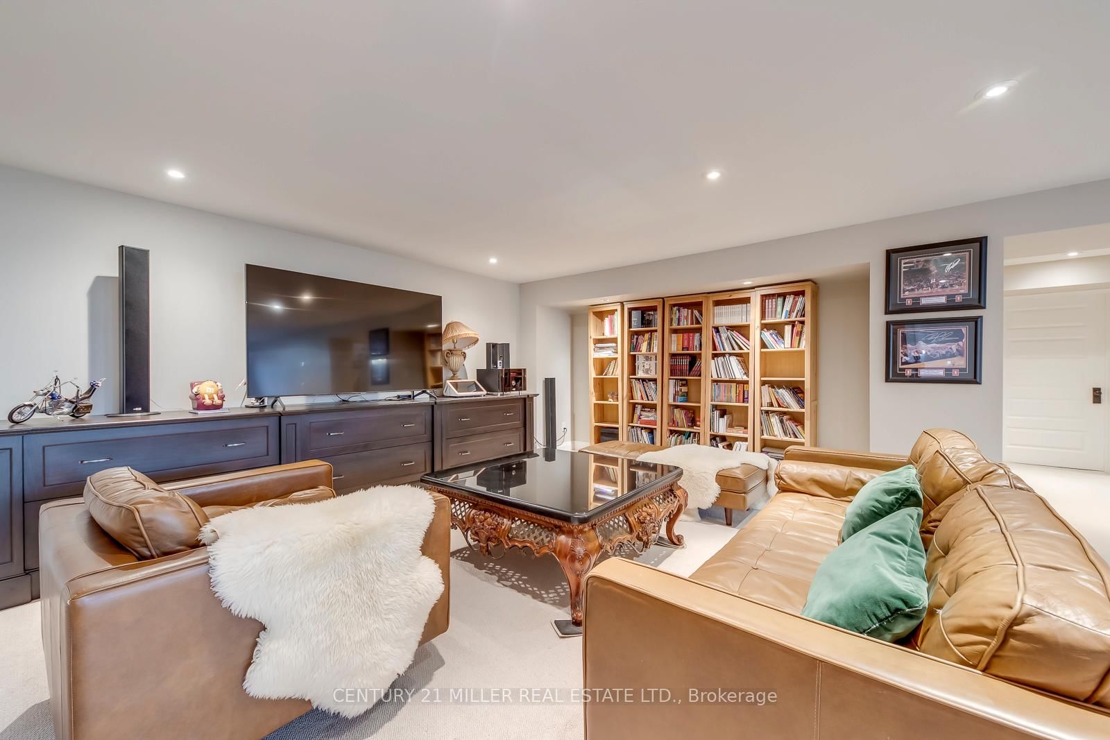75 Charles Street • Halton Hills, ON photo 34