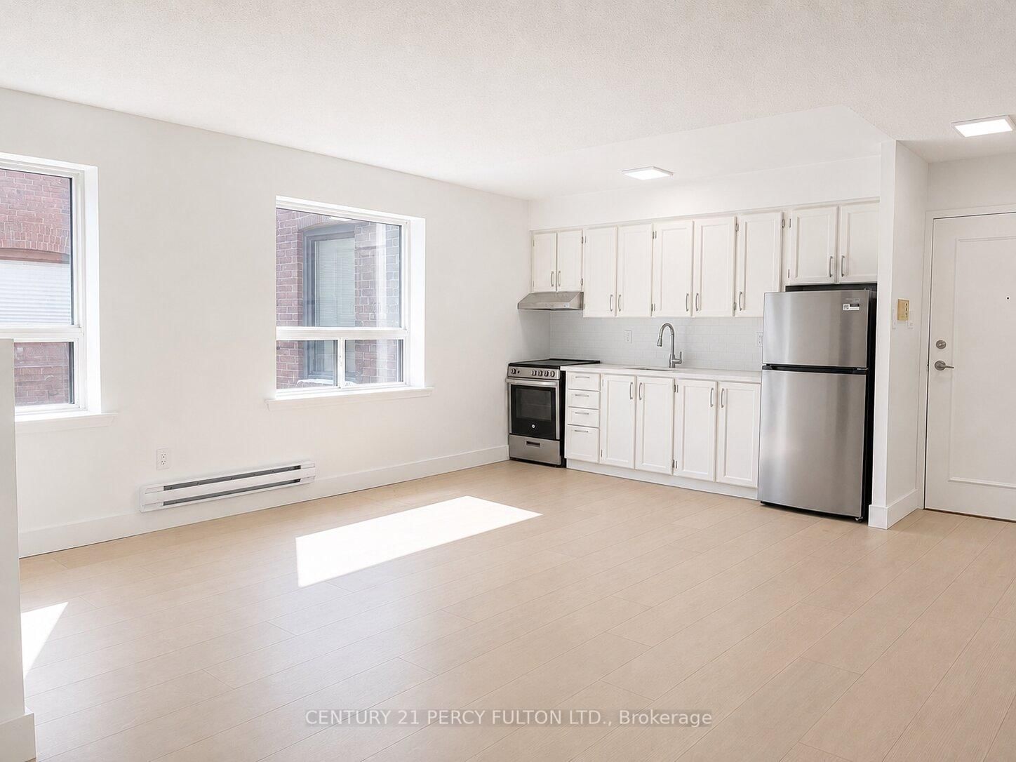4-2373 Bloor Street, Toronto, ON