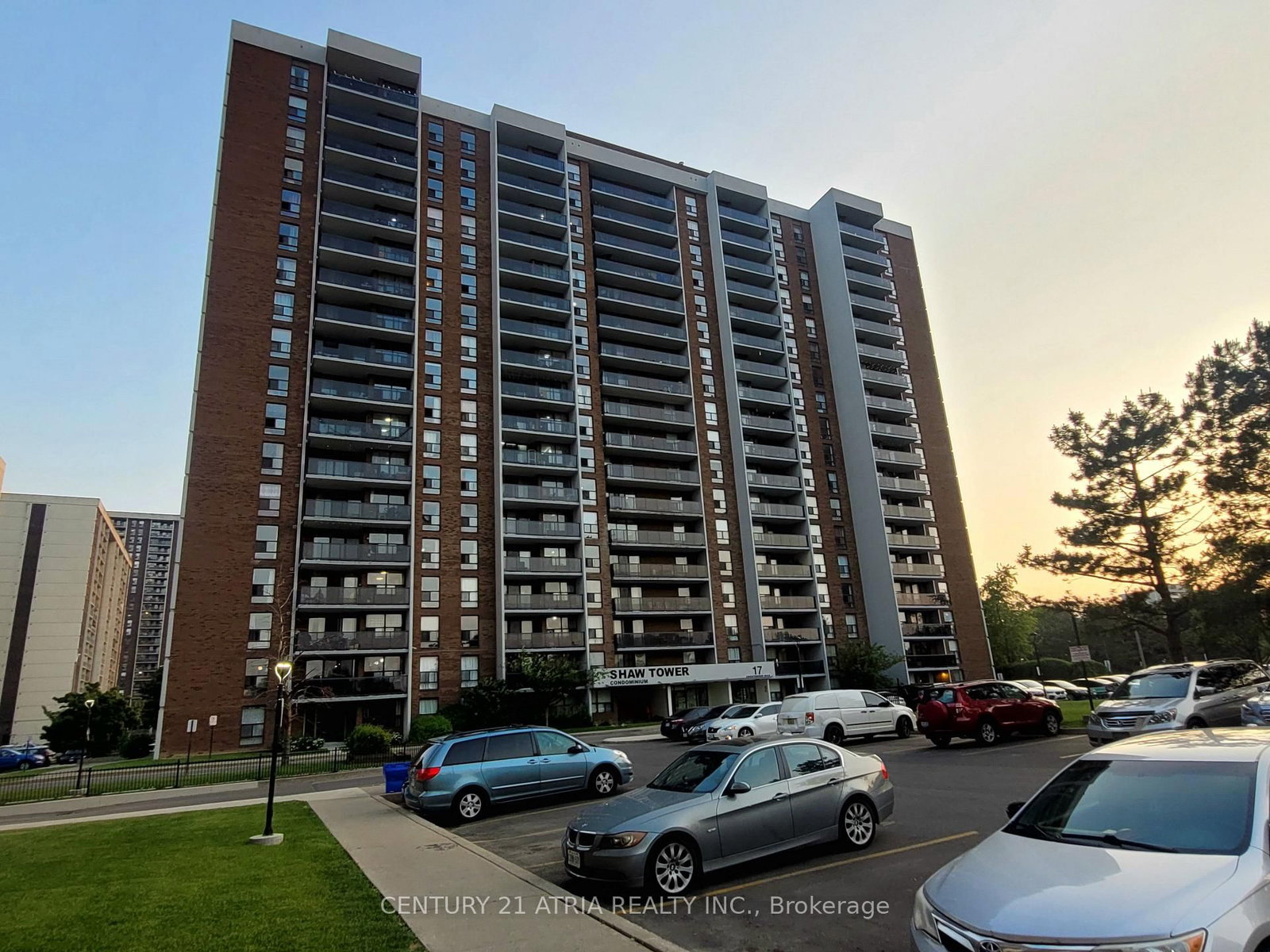 17 E Knightsbridge Road • #506 • Brampton, ON photo 27