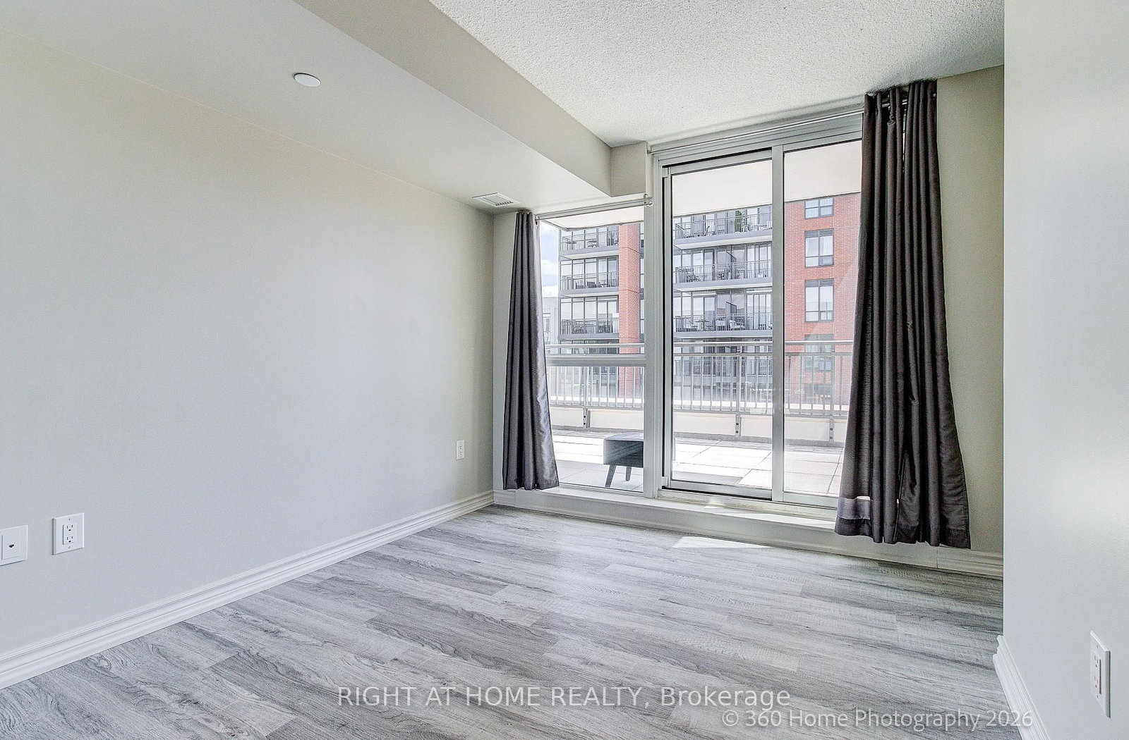 36 via bagnato • #729 • Toronto, ON photo 17