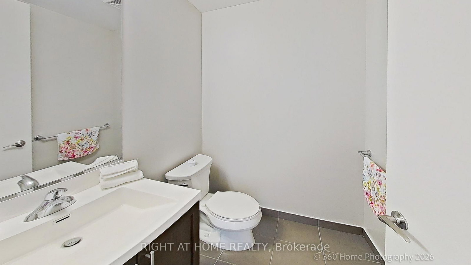 36 via bagnato • #729 • Toronto, ON photo 21