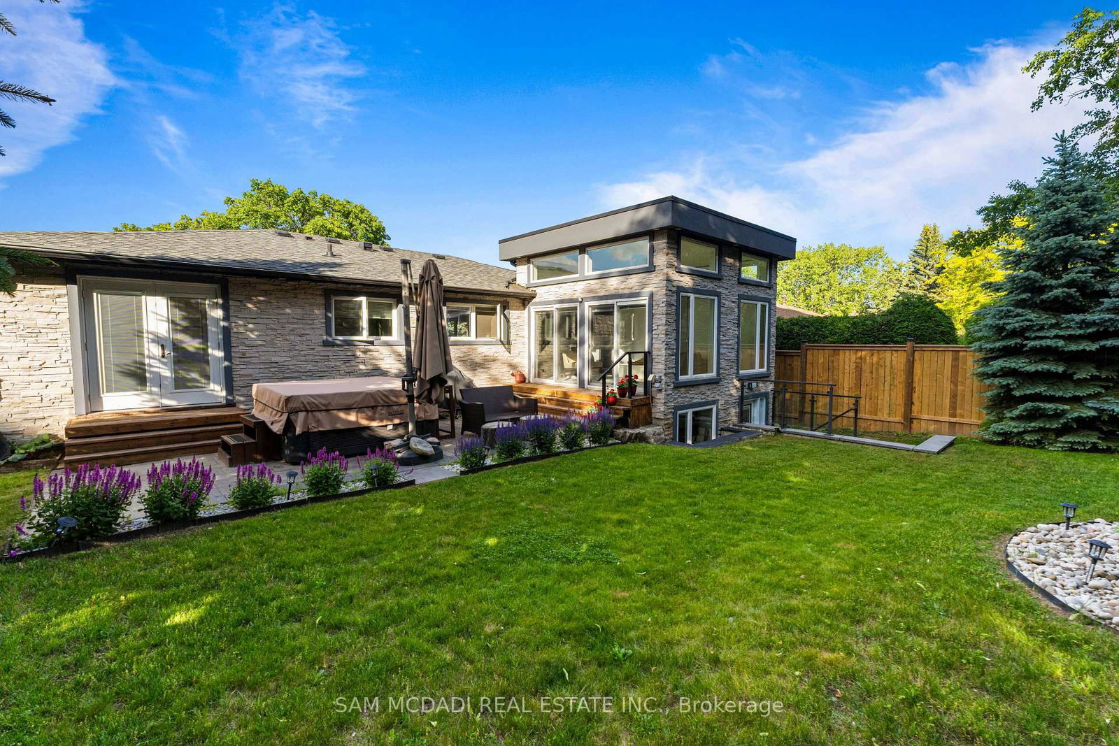 1434 Petrie Way • Mississauga, ON photo 30