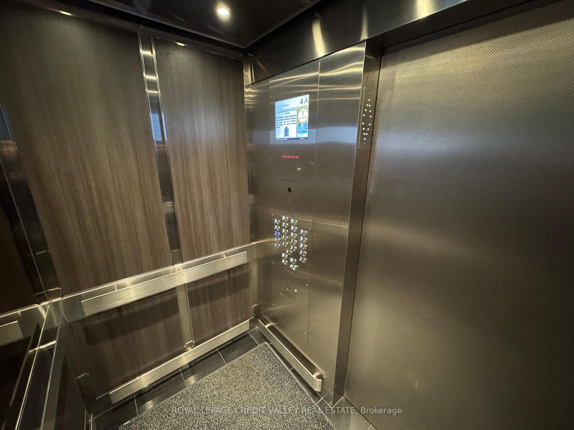 1270 MAPLE CROSSING Boulevard, Unit 704