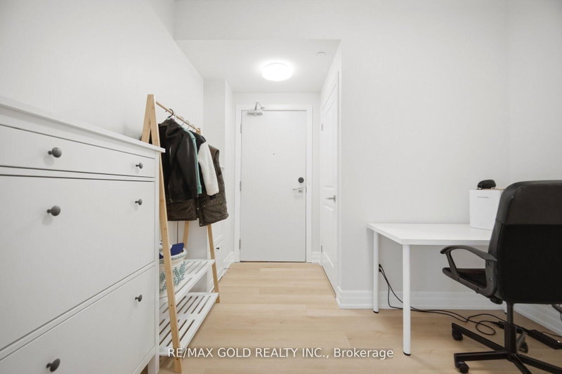 1807 - 4011 Brickstone Mews