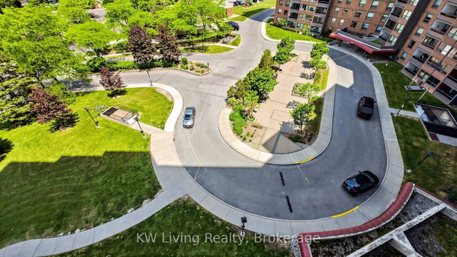 804 - 625 The West Mall