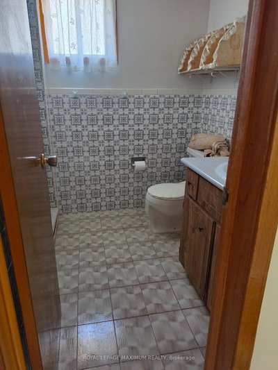 4254 Brandon Gate Drive • Mississauga, ON photo 9