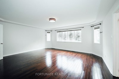 5175 Misty Pine Crescent • Mississauga, ON photo 8