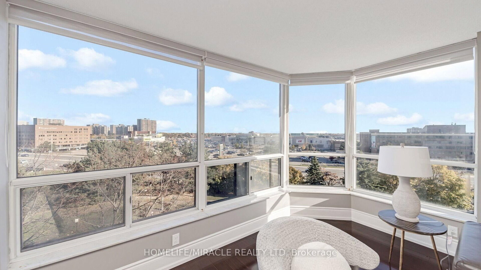 22 Hanover Brampton,ON L6S 5K7 — Photo 10