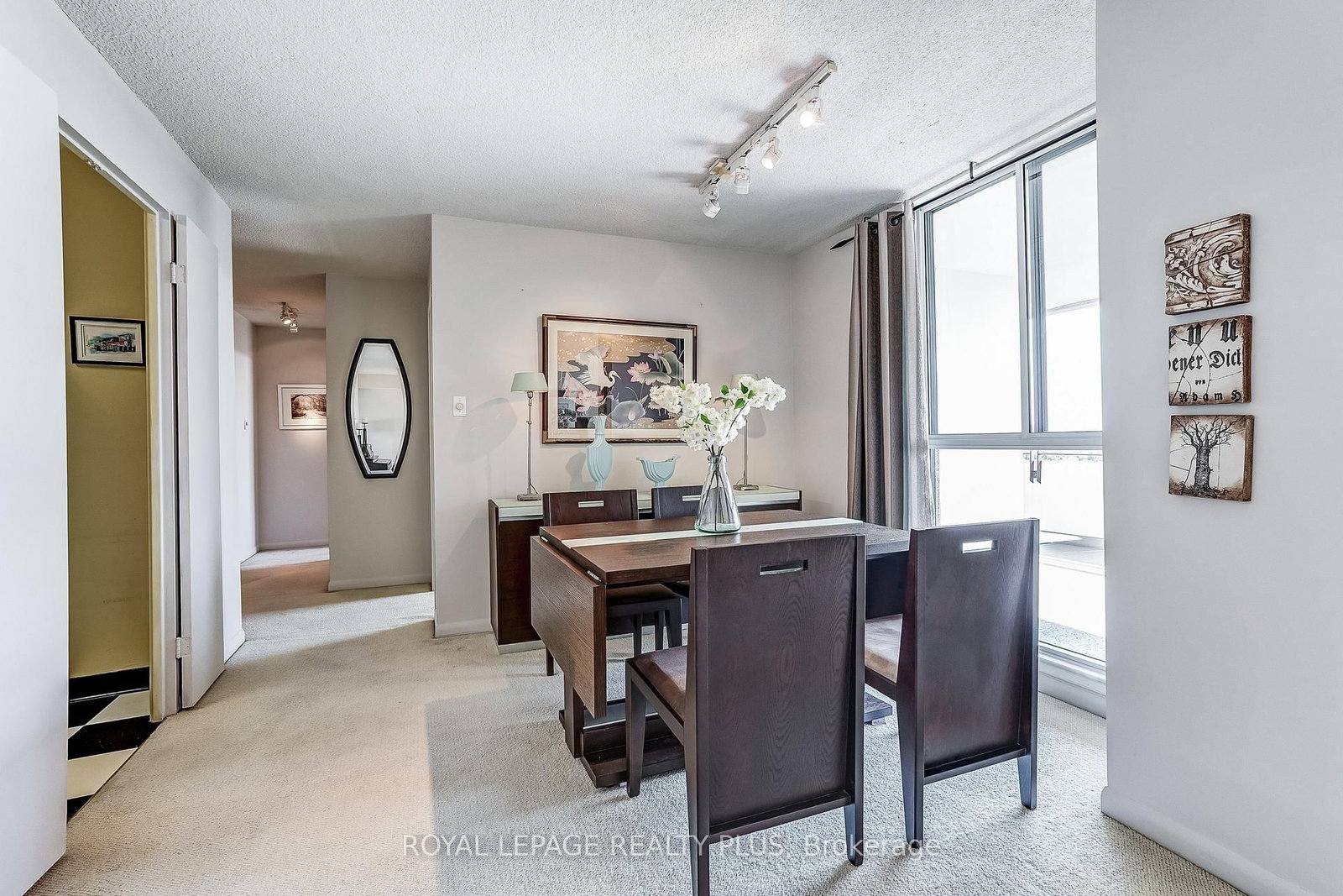 1320 Mississauga Valley Boulevard • #906 • Mississauga, ON photo 13