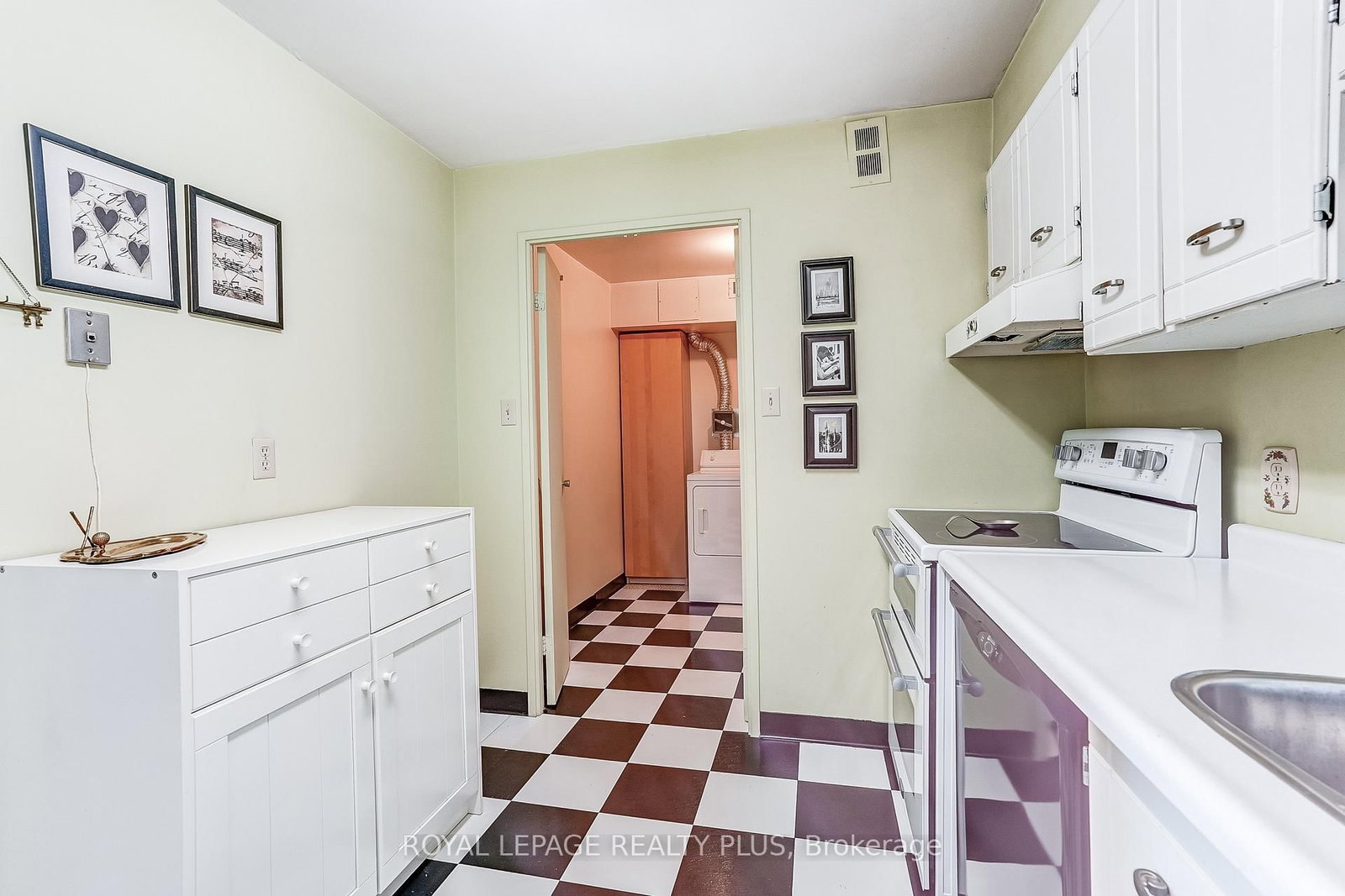 1320 Mississauga Valley Boulevard • #906 • Mississauga, ON photo 15