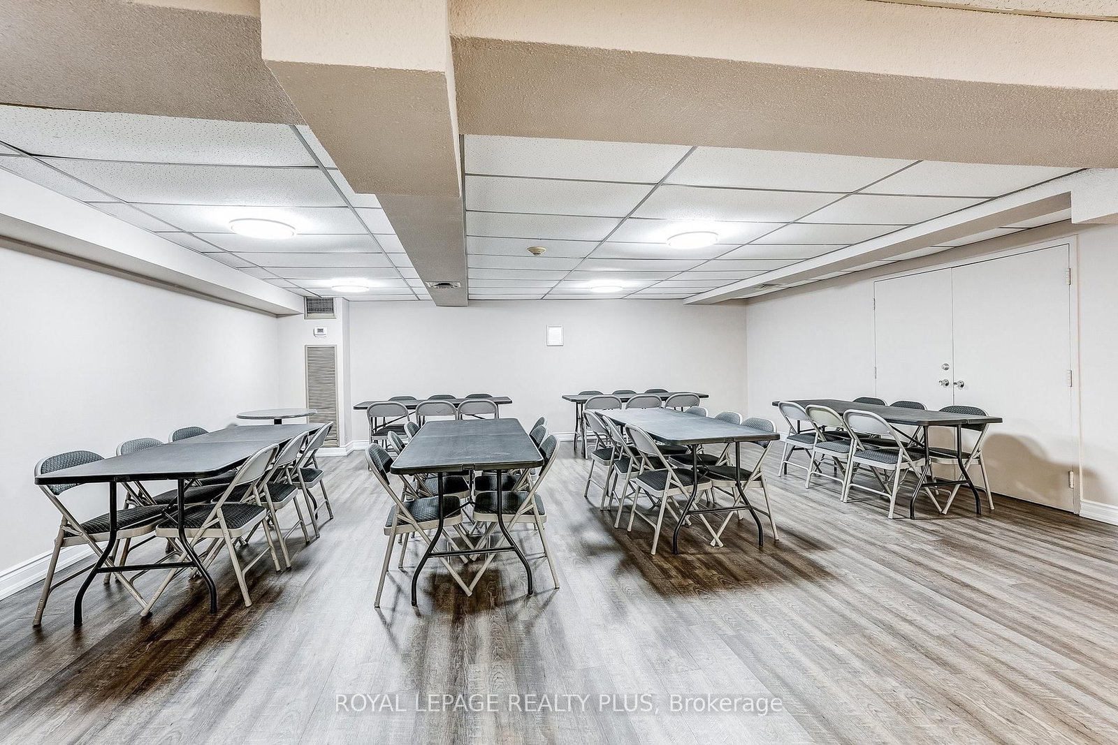 1320 Mississauga Valley Boulevard • #906 • Mississauga, ON photo 31