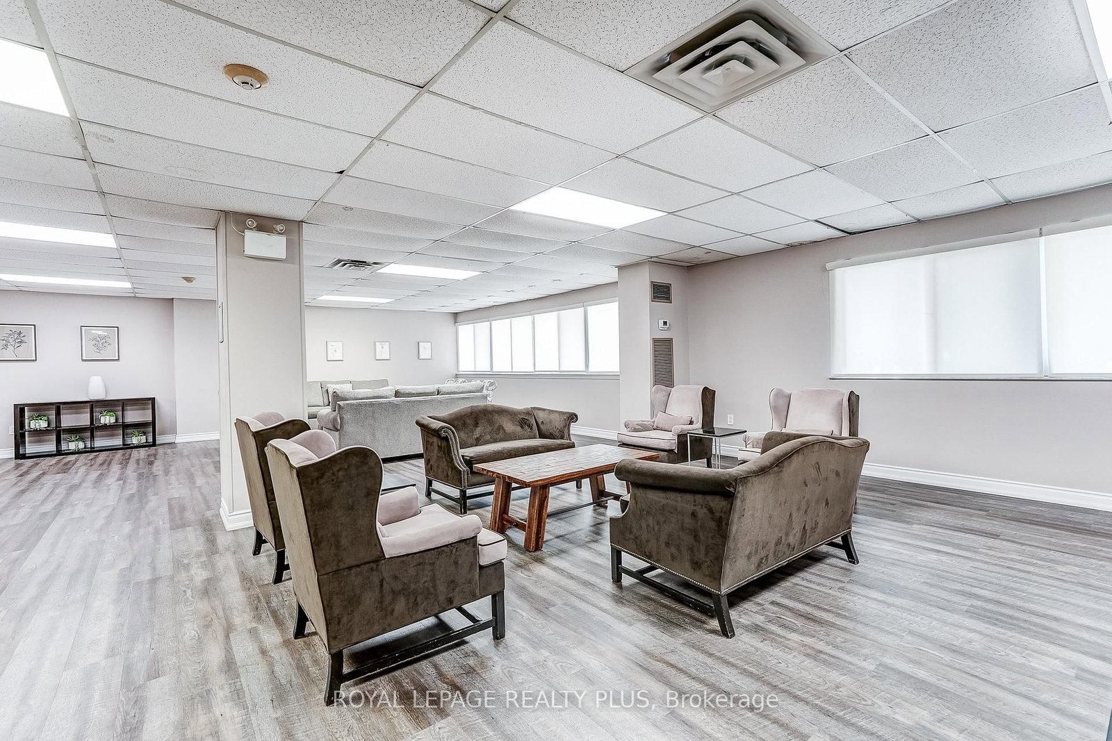 1320 Mississauga Valley Boulevard • #906 • Mississauga, ON photo 32