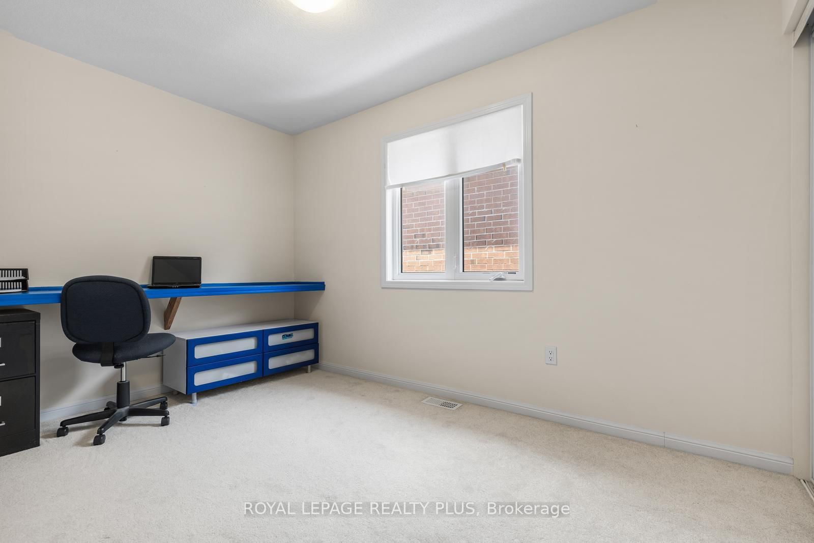 Listing Image 24