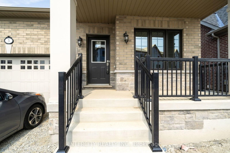 3 Ruby Lane photo 2